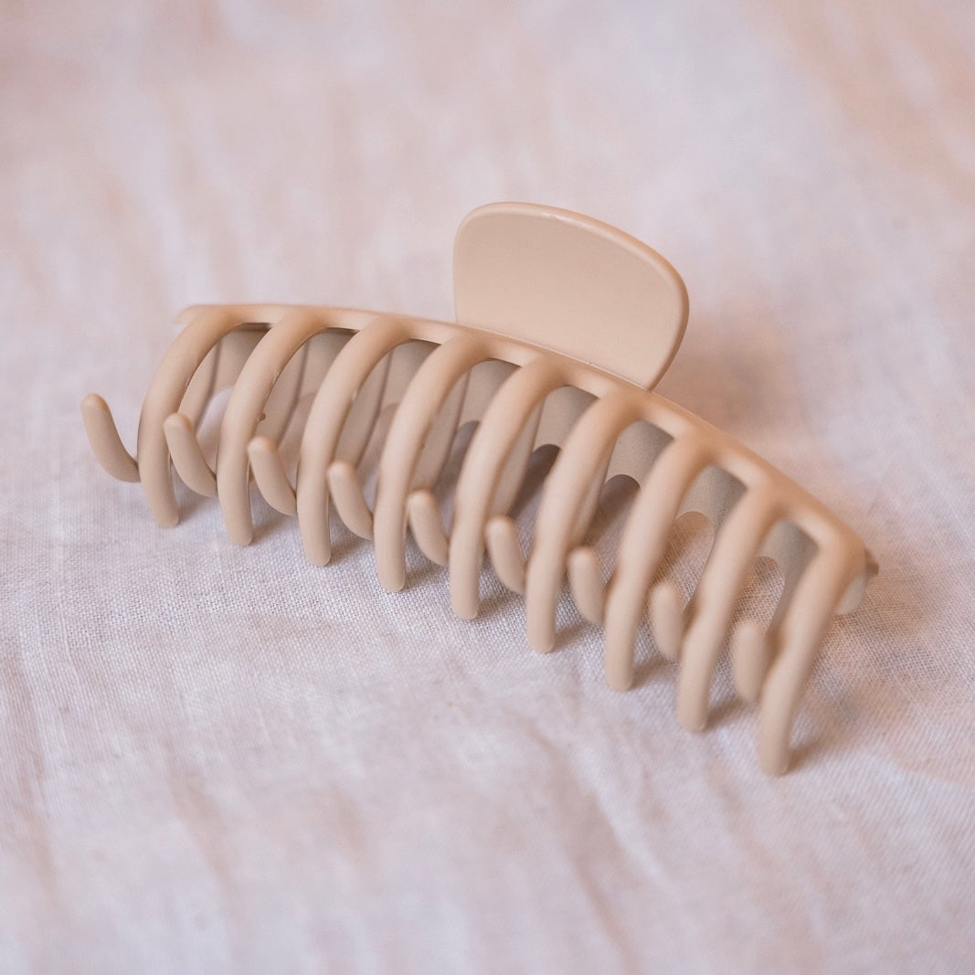 Claw Clip - Matte Cream